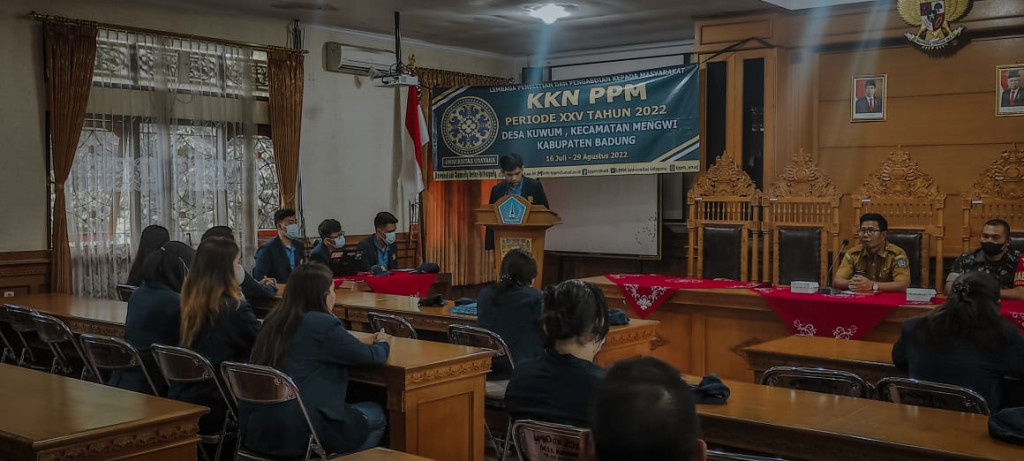 PENERIMAAN MAHASISWA KKN PPM UNIVERSITAS UDAYANA PERIODE XXV TAHUN 2022 DI DESA KUWUM
